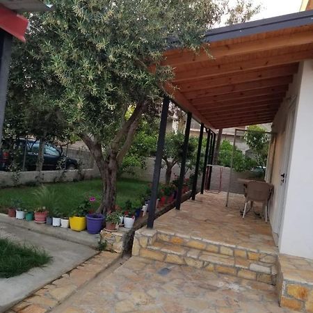Vila Sita Vlore Bagian luar foto